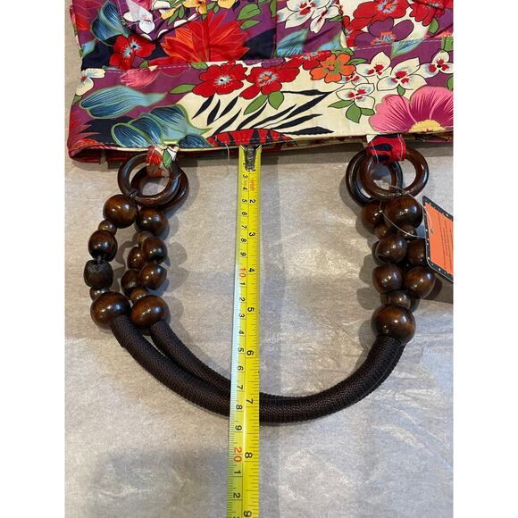 NWT Mountain Mamas Floral  Frenzy handbag with wooden detail handle - Picture 7 of 11